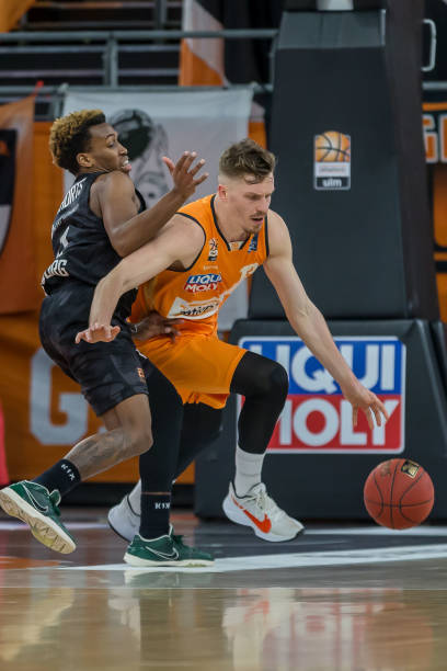 面对陌生的 面对陌生的