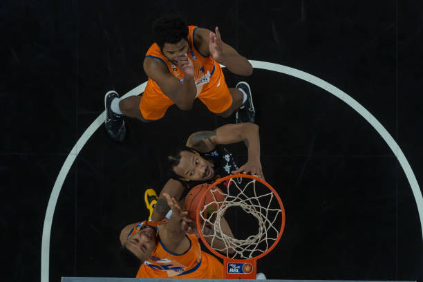 进入决赛的 进入决赛的